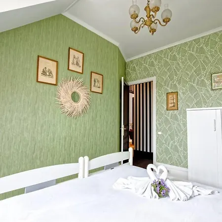La Maison Particuliere Appartement Versailles